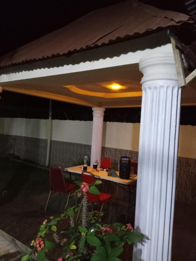 Faith And Grace Guest House لامن المظهر الخارجي الصورة