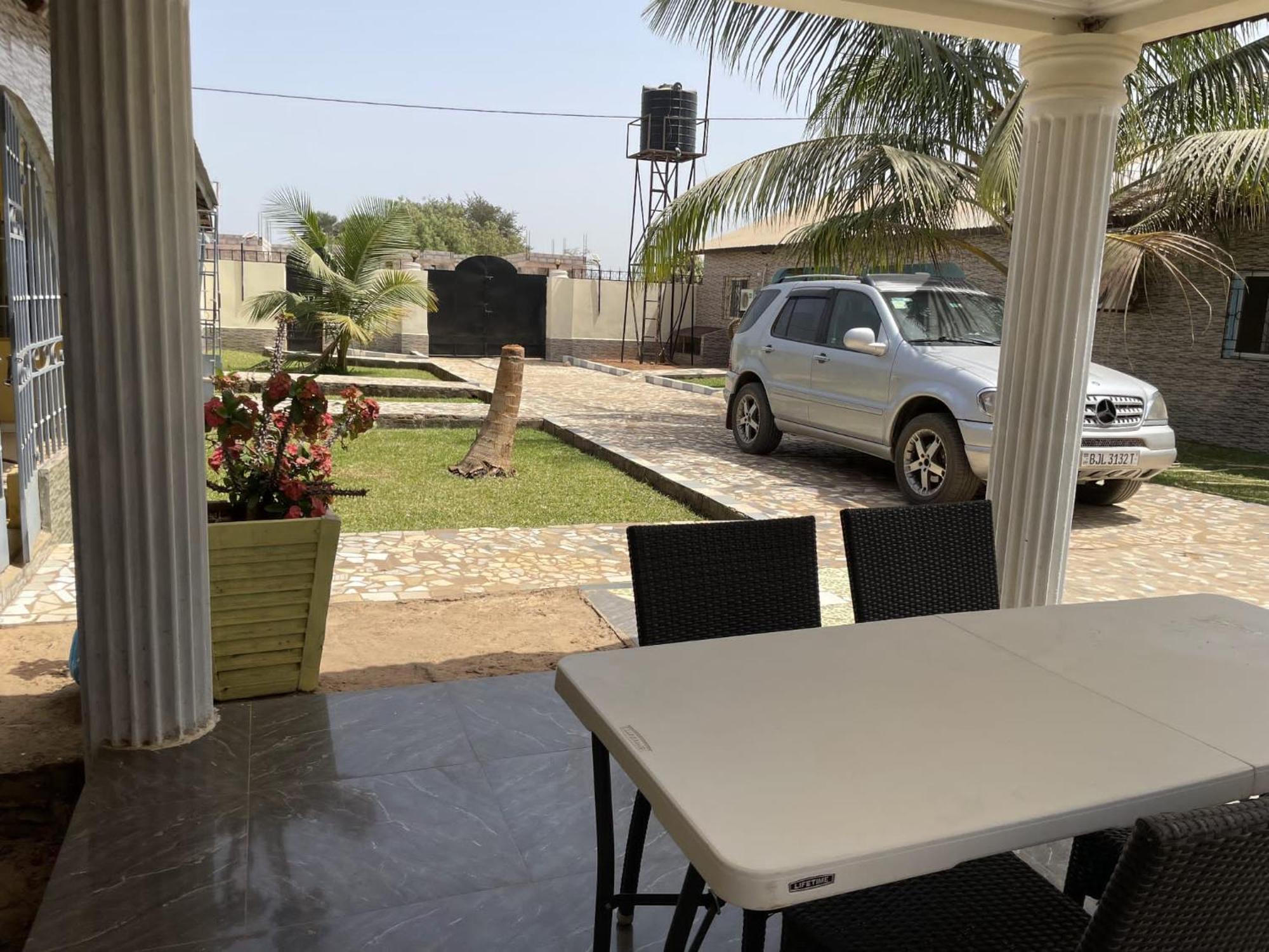Faith And Grace Guest House لامن المظهر الخارجي الصورة